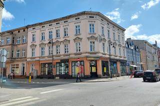 Kamienice w centrum Bydgoszczy potrzebują remontu. Gdzie prace już ruszyły, a gdzie tynk wciąż sypie się ze ścian?