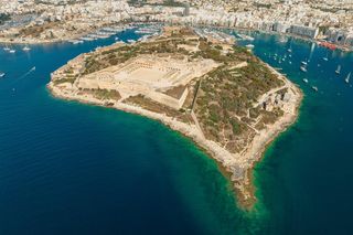 Turystyka militarna nową specjalizacją Malty