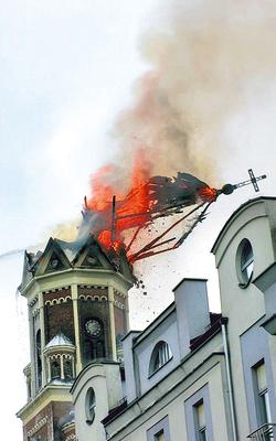 Kościół spłonął w czasie mszy