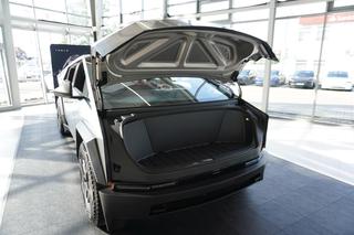 Tesla Cybertruck 