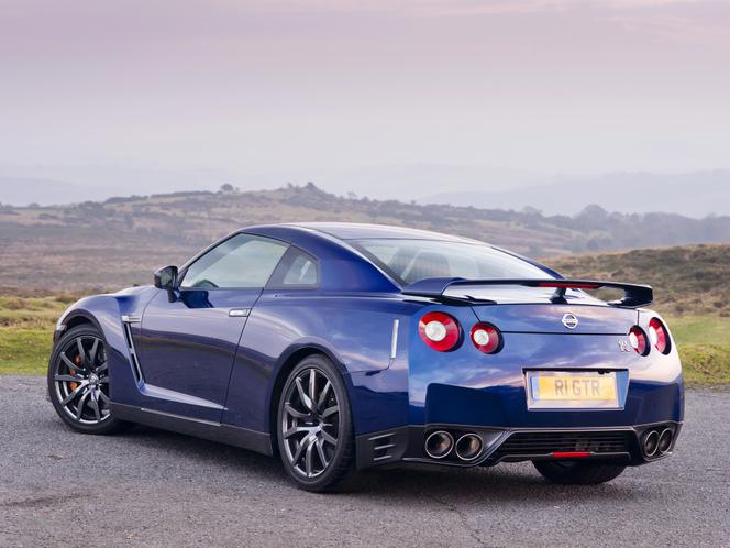 Nissan GT-R