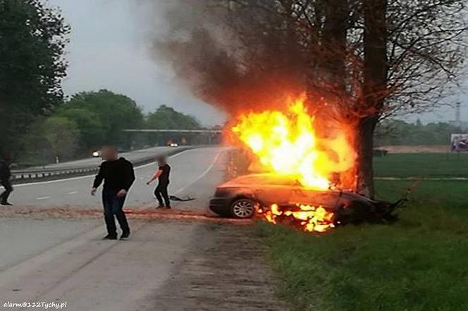 Spłonęła w samochodzie na oczach innych kierowców! Tragedia w Orzeszu