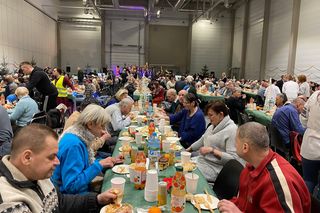 Miejska Wigilia dla potrzebujących w Łodzi. Wzięło w niej udział blisko 800 osób
