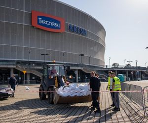 Wrocławianie od kilku dni szykują się na falę powodziową. Atmosfera w mieście jest napięta