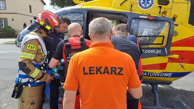 2-letnie dziecko wypadło z okna na trzecim piętrze. Tragedia w Kraśniku