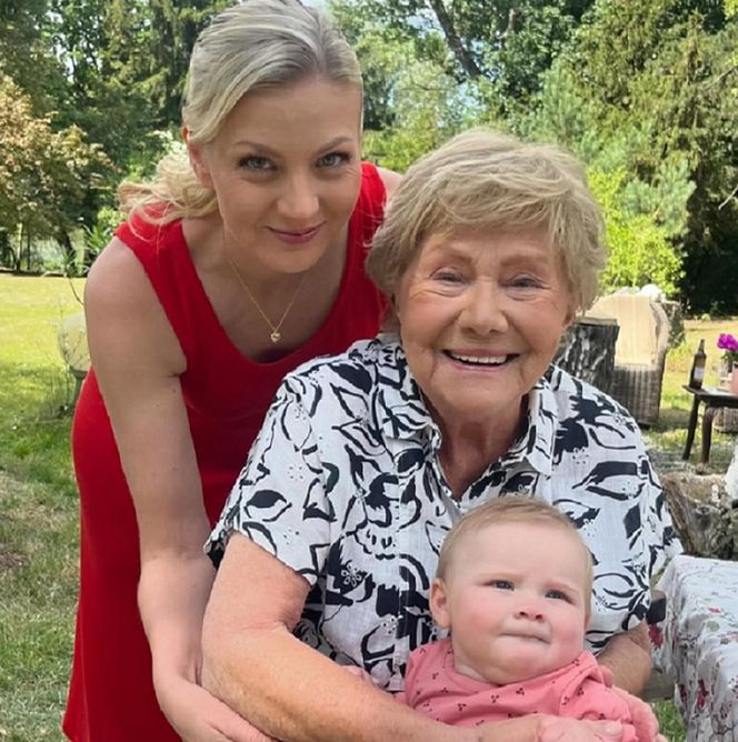 M jak miłość. To ona zostanie kolejną prawnuczką Barbary. Mała Dorotka wypełni pustkę w rodzinie Mostowiaków - ZDJĘCIA