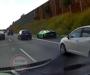 Policja namierzyła pirata z lamborghini. Auto siało postrach na autostradzie A4