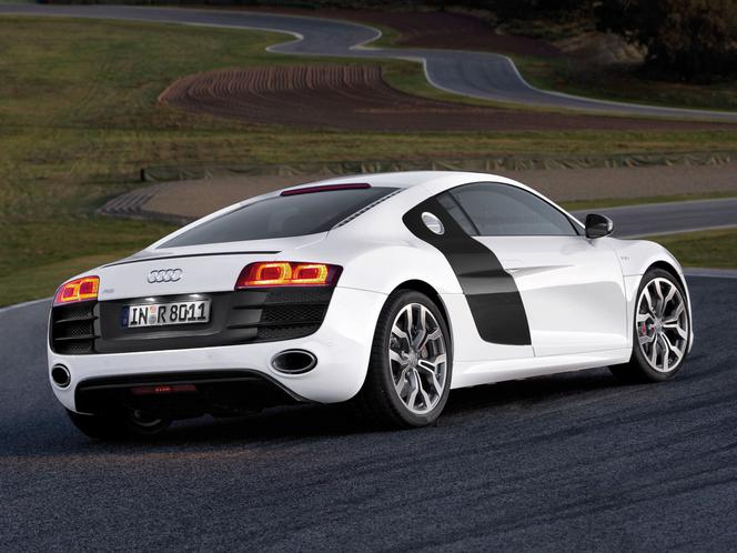 Nowe Audi R8 V10 Fit Lovers