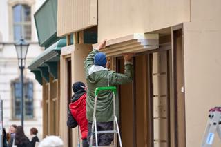 Wrocław po raz kolejny stanie się planem filmowym. Ruszają zdjęcia do serialu kryminalnego z lat 30. [UTRUDNIENIA W RUCHU]