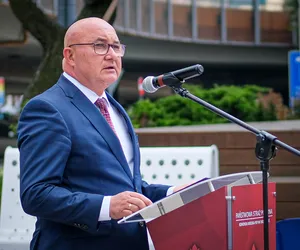 Ile przez rok zarobił prezydent Chorzowa?