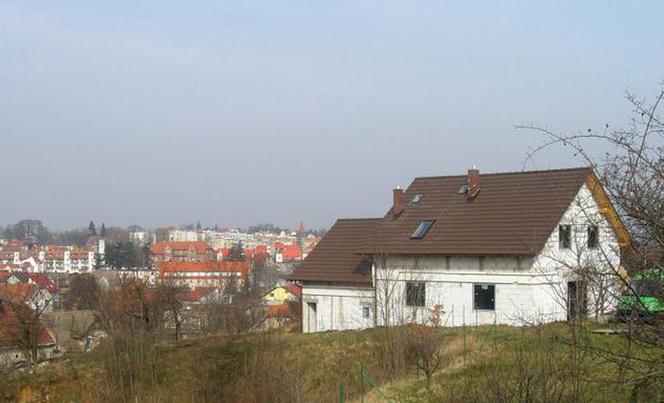 Dom na górze. Historia budowy według projektu Muratora C110 Dom za rogiem