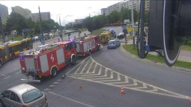 Łódź. Samochód wjechał w grupę przechodniów 