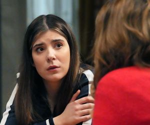 Barwy szczęścia odc. Barwy szczęścia odc. 3219. Asia (Anna Gzyra), Agata (Natalia Zambrzycka)3219. Borys (Jakub Wieczorek), Aldona (Elżbieta Romanowska)