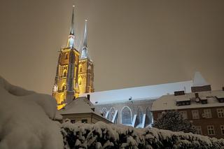 Ostrów Tumski we Wrocławiu w zimowej odsłonie. To miejsce trzeba odwiedzić [zdjęcia]