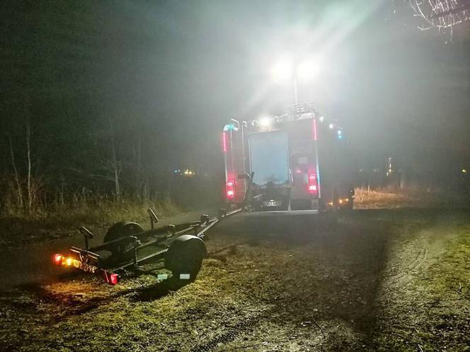 Nowy Sącz: ZAGINĘŁA młoda kobieta. Trwa przeszukiwanie okolicznych stawów 