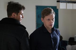 M jak miłość, odcinek 1721: Marcin (Mikołaj Roznerski), Radek (Philippe Tłokiński)