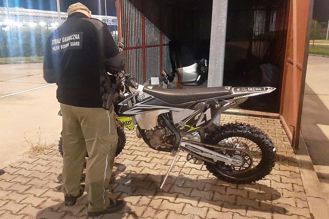 Hrebenne: Pogranicznicy odzyskali skradziony motocykl