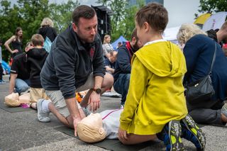 Parada Syrenki przeszła ulicami Warszawy. Tak bawili się mieszkańcy