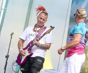 Śląska Scena Letnia na promenadzie przy Stadionie Śląskim w Chorzowie