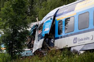 Katastrofa kolejowa w Czechach! Są ofiary śmiertelne i ranni! ZDJĘCIA, AKTUALIZACJA