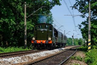 Zabytkowym pociągiem po zakamarkach Wrocławia