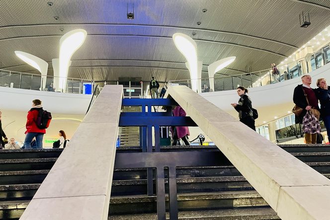 Dworzec Warszawa Centralna - antresola