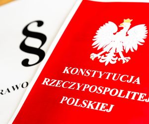 Nowe prawa pracowników: bezpłatna pomoc prawna i zwrot wydatków na adwokata. Dla kogo i od kiedy