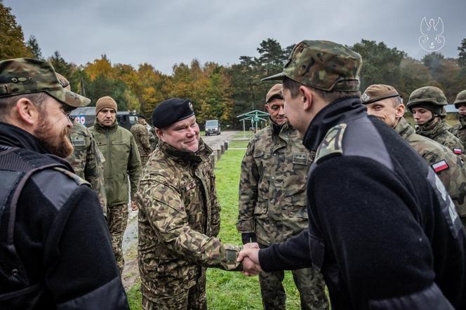 FORMACJE ŁĄCZĄ SIŁY  W BRANIEWIE