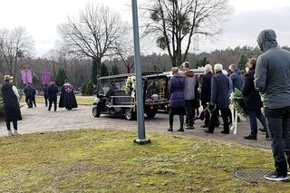 Grób tragicznie zmarłej rodziny w Nałęczowie