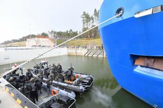 Abp Głódź na otwarciu przekopu Mierzei Wiślanej