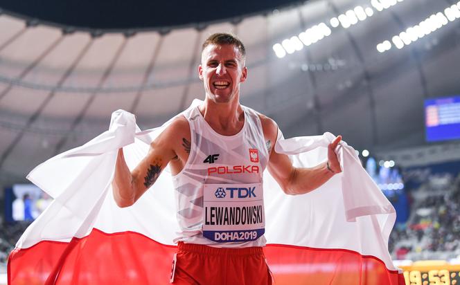 Marcin Lewandowski biega dla nich
