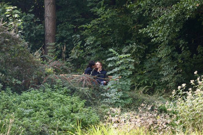 Jacek Ozdoba odpoczywa z żoną po ślubie