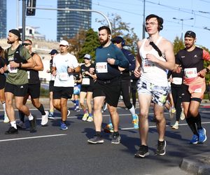 Uczestnicy 46. edycji Nationale-Nederlanden Maratonu Warszawskiego