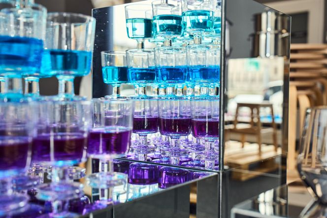 IKEA zaprasza do stołu i jedzenia nowościami i obniżonymi cenami