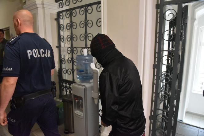 Rozpoczął się proces księdza Jacka W. Miał robić potworne rzeczy w Kujawsko-Pomorskiem