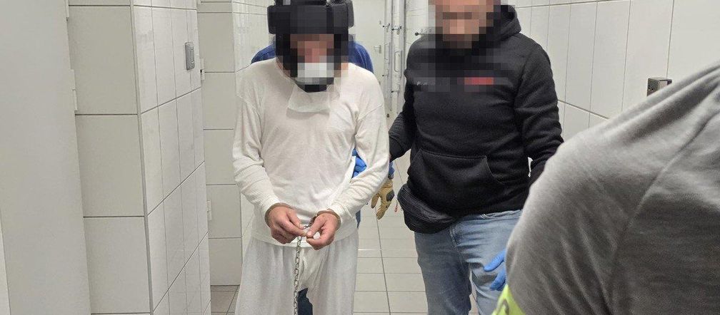 Zabójstwo 87-latki w Dąbrowie Górniczej. Zatrzymano krewnego. Miał przy sobie jej rzeczy