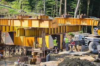 Budowa drogi ekspresowej S19 Babica - Jawornik i najwyższej estakady w Polsce