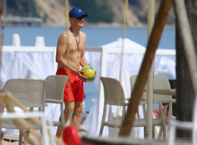 Marcin Moreczk jak  Adonis w Sopocie