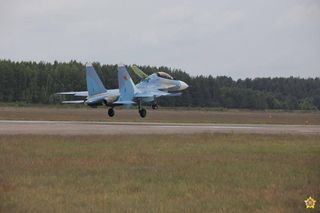 Białoruś wzmacnia lotnictwo. Nowe Su-30SM2 z Rosji już na miejscu