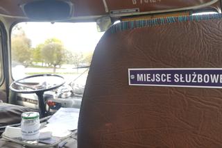 Kurs zabytkowym autobusem i rejs tramwajem wodnym