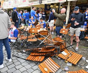 Kibice opanowali Wrocław. Tak wygląda stolica Dolnego Śląska w dniu finału Ligi Konferencji