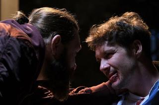 	M jak miłość odc. 1808. Marcin (Mikołaj Roznerski), Robert (Kamil Drężek)