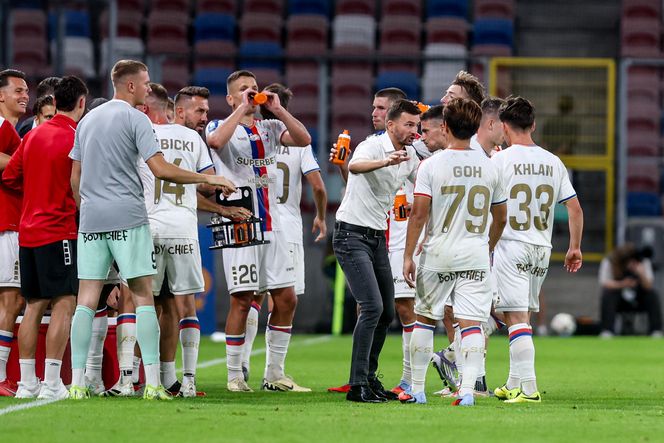 Górnik Zabrze liderem Ekstraklasy po wygranej z Widzewem. Zadecydował gol w końcówce