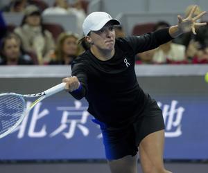 Iga Świątek Hubert Hurkacz RELACJA NA ŻYWO WYNIK LIVE Wold Tennis League w Abu Zabi