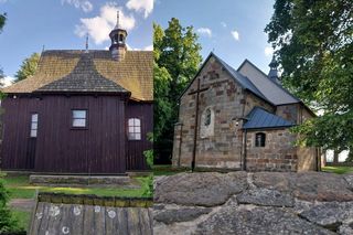 To perły architektury sakralnej w powiecie starachowickim. Warto je zobaczyć choć raz!