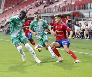 Skandaliczny transparent na meczu Raków - Maccabi