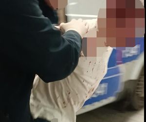 Zasztyletował sanitariusza, odpowie za usiłowanie zabójstwa drugiego medyka