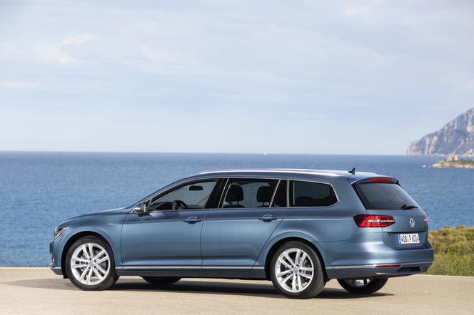 nowy Volkswagen Passat Variant B8 - rocznik 2015