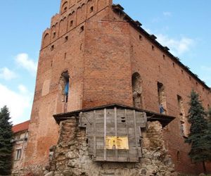   Barciany. Ta wieś w woj. warmińsko-mazurskim dawniej była miastem. Skrywa wyjątkowy zamek