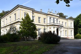 Nieodkryta „perła” świętokrzyska. Ta wieś zawdzięcza nazwę pierwszemu królowi Polski